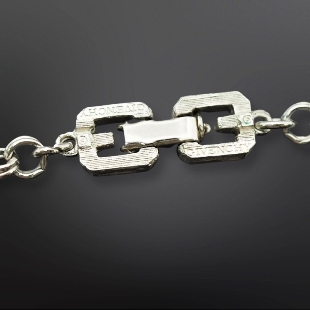 AUTHENTIC VINTAGE GIVENCHY SILVERTONE CHAIN GG CLASP LONG NECKLACE 30" NR - Picture 9 of 12